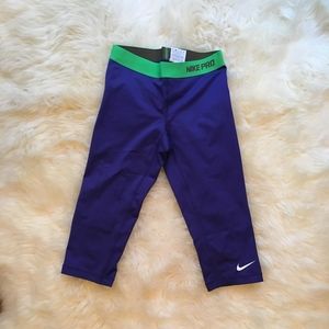 Nike Pro Cropped Workout Legging